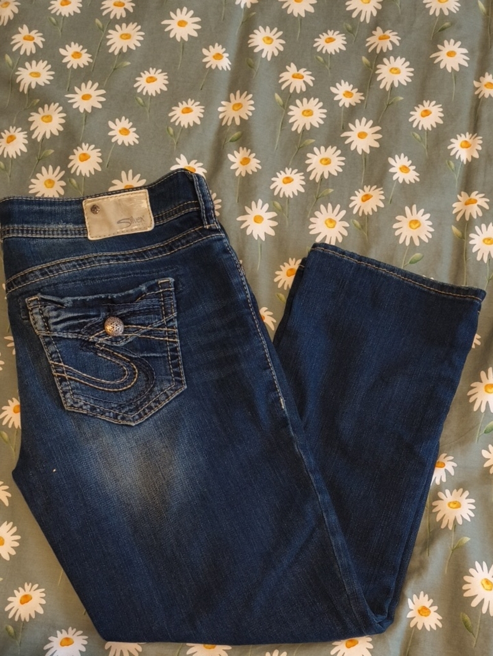 Silver Aiko Capri with Flap Pocket